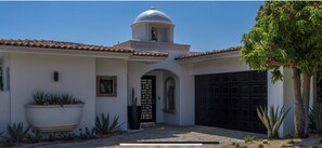 Front entrance 
