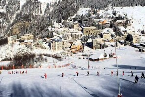 Snow and ski sports