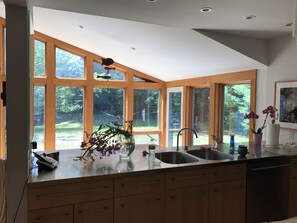 Chef’s kitchen