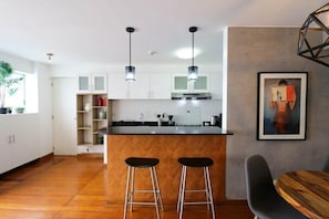 Open kitchen