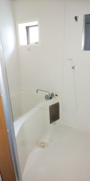 Bathroom unit bath