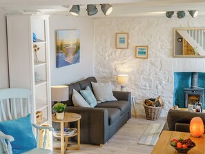 Exterior | Bon Accorde, Goodwick