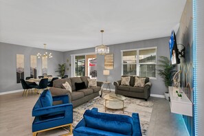 The ideal vacation rental for large groups.