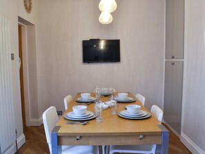 Dining room | Nala’s Cottage, Skegness