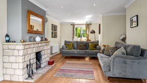 Living Room, Woodside Cottage, Bolthole Retreats