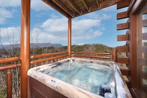 Bain à remous extérieur