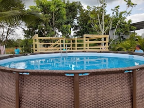 private 4ft deep pool with sun deck