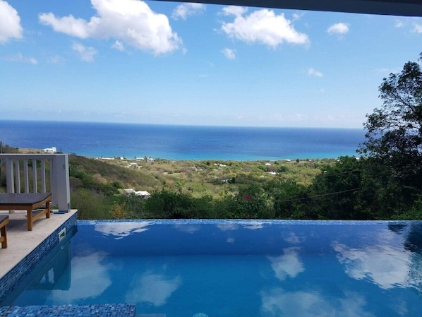 La Vallee View Villa - Ocean View luxury home