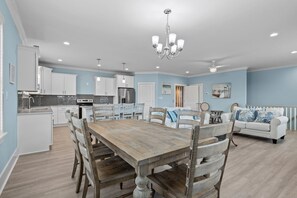 Large dining table with center leaf to expand