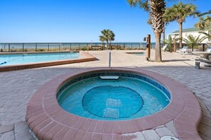 Beach Front Hot Tub 