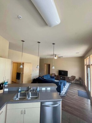 Kitchen/Living room