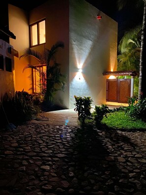 Entrance to Casa Almendra