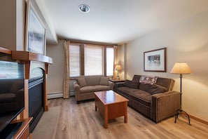 Flooring, Hardwood, Floor, Couch, Furniture