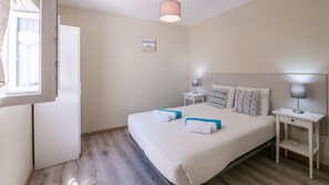 The bedroom comes with comfortable linen and is filled with natural light throughout the day! #comfortable #naturallight #algarve #portugal #airbnb