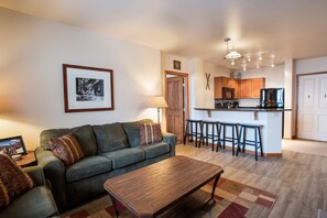 Flooring, Hardwood, Living Room, Room, Indoors