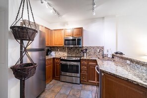 Room, Indoors, Microwave, Oven, Flooring