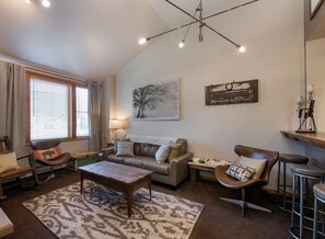 Living Room, Room, Indoors, Flooring, Furniture
