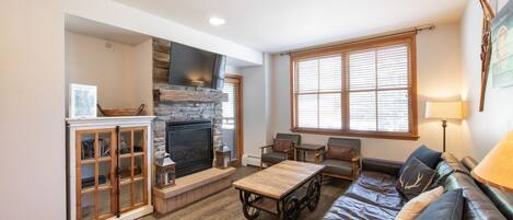 Flooring, Hardwood, Living Room, Room, Indoors