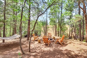Yard Space | Fire Pit