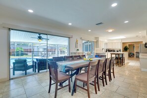 Dining Room  | Screened-In Lanai Access