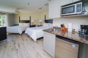 Unit with 2 Queen beds