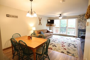 Dining/Living Area in Condo at Waterville Valley in Windsor Hill Community