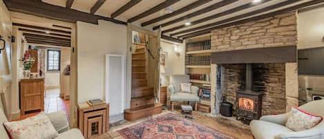 Spa Changing Rooms Living Room - StayCotswold