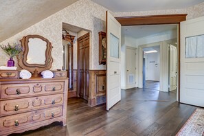 Master Bedroom closet
