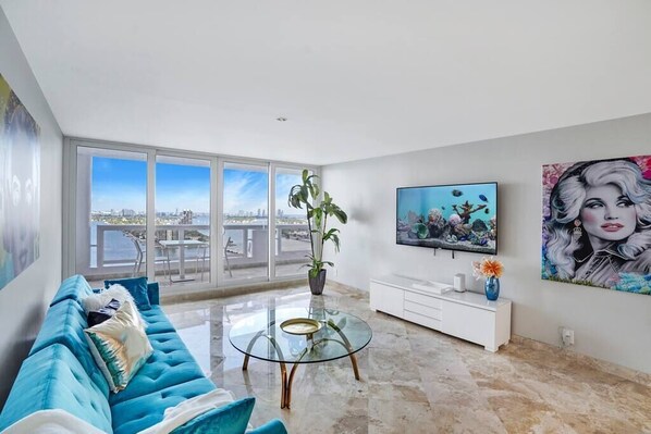 Living area, Roku streaming tv, balcony access, amazing views of Biscayne Bay 