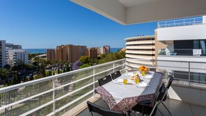 Big dining table on spacious balcony with great view #algarve #sunny #relax #airbnb