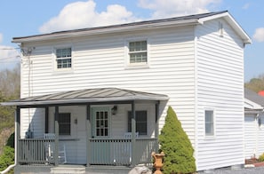 The Farmhouse at Fort Lynne