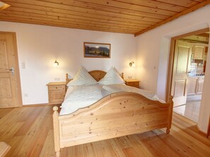 Ferienwohnung Kienberg für 2 Personen, 1 Schlafzimmer, Balkon, 38 qm, n. k.-Schlafzimmer