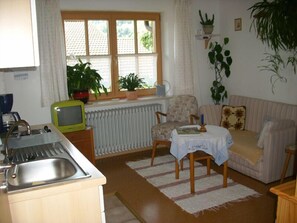Ferienwohnung für 2 Personen mit Balkon, 32 qm, 1 Schlafzimmer-Wohnküche