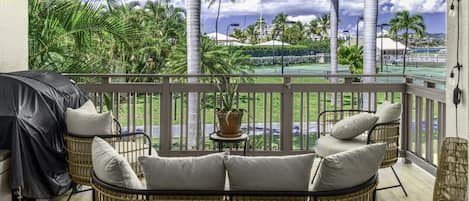 relax in style on the covered patio while enjoying the gentle breeze!