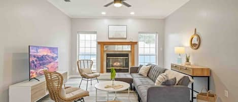 The Coastal Cottage Family room