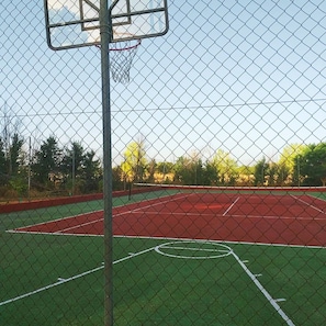 Sport court