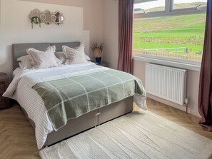 Double bedroom | Mossdale Cottage, Dalmellington