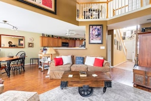 Catwalk adjoins the upstairs bedrooms.