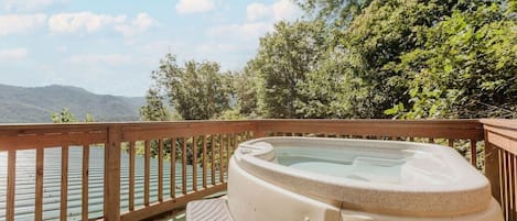 Rooftop hot tub available year round