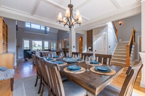 Dining Room (main floor)