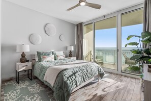 2nd Gulf Front Master with Queen bed