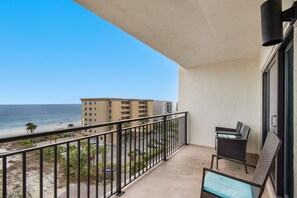 Emerald Isle 708 balcony views