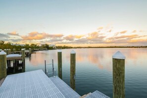 Private Dock - Slips can accommodate boats up to 50’ in length.