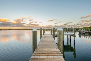 Private Dock - Slips can accommodate boats up to 50’ in length.