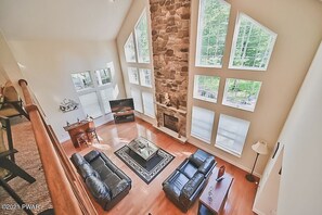 Spacious living room with fireplace