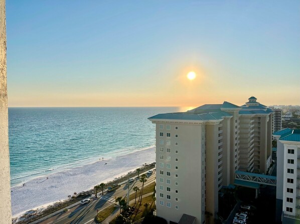 Enjoy this awesome view from your balcony! 