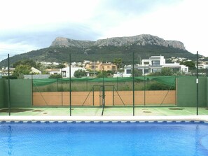 Water, Sky, Cloud, Property, Plant, Swimming Pool, Mountain, Building, Nature, Azure