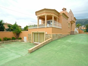 Ciel, Plante, Bâtiment, Propriété, Nuage, Bois, Maison, Arbre, Fenêtre, Zone Résidentielle