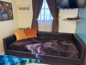 Close up of Trundle Bed