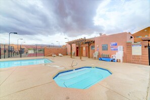 Enjoy full access to community pool, hot tub, and pavilion